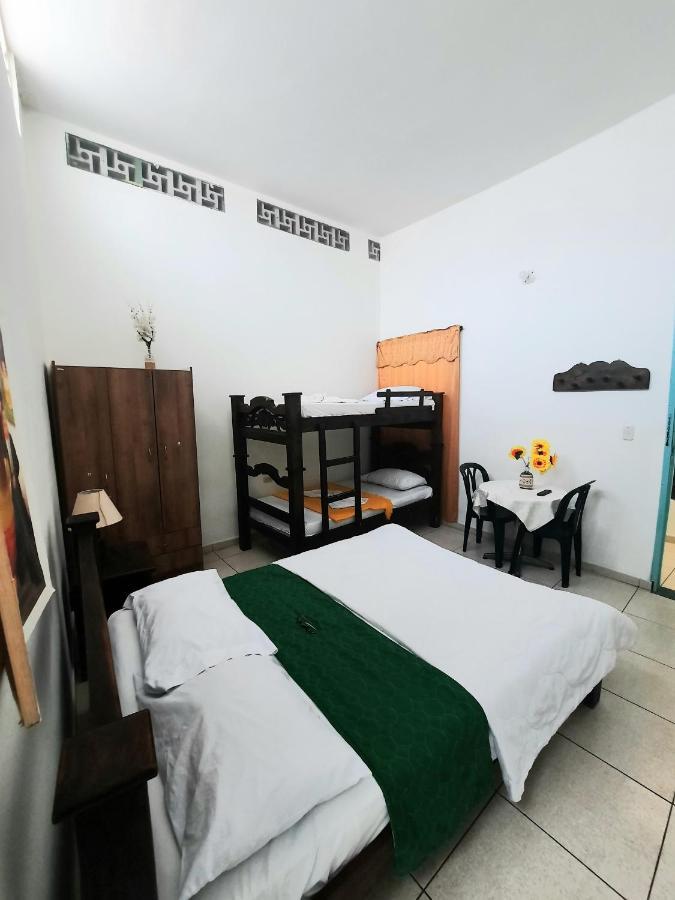 San Gil Tours Hostal Exteriör bild